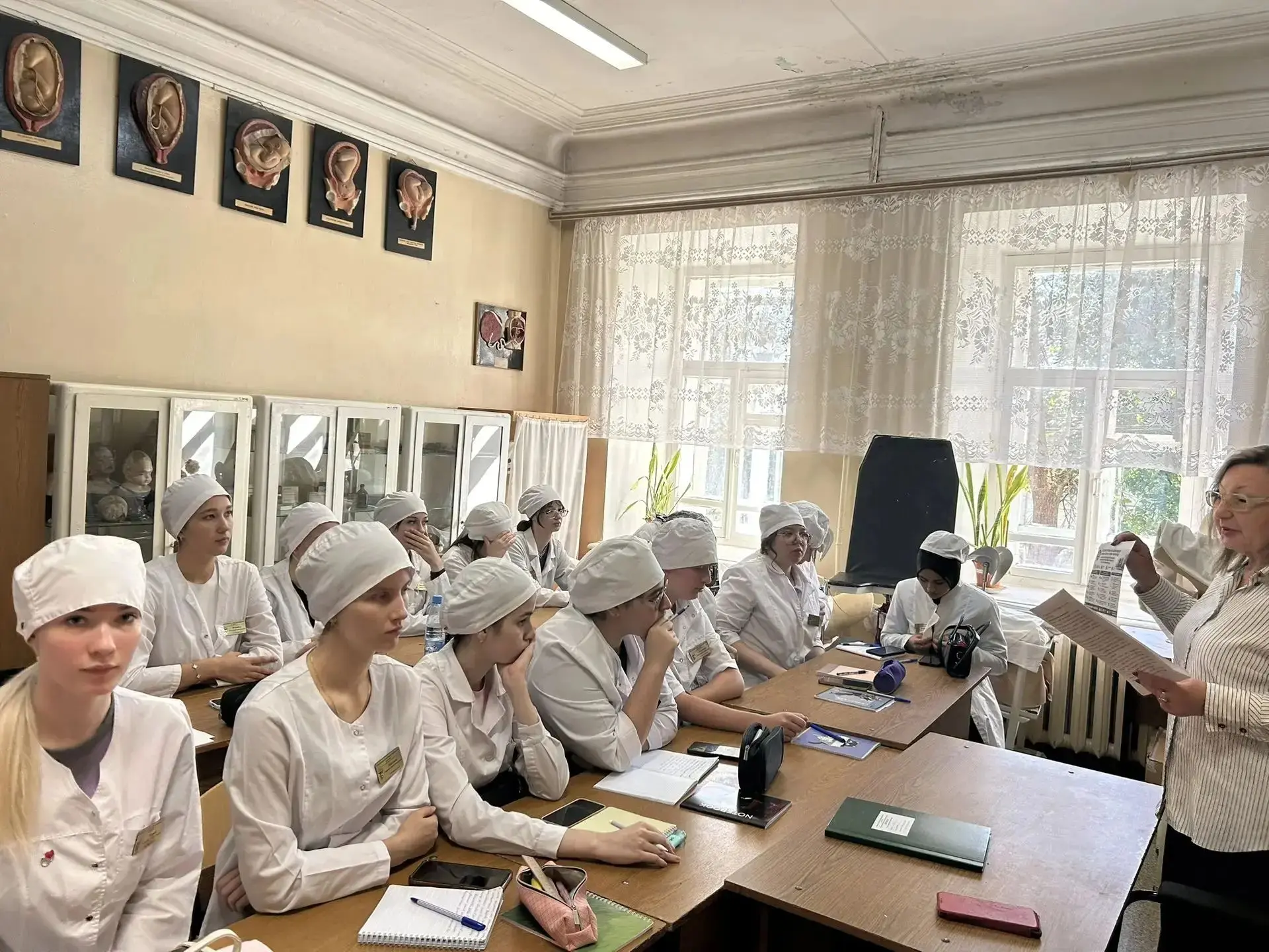 🎓 Старт дан! Прошли первые кураторские часы нового учебного года🍂