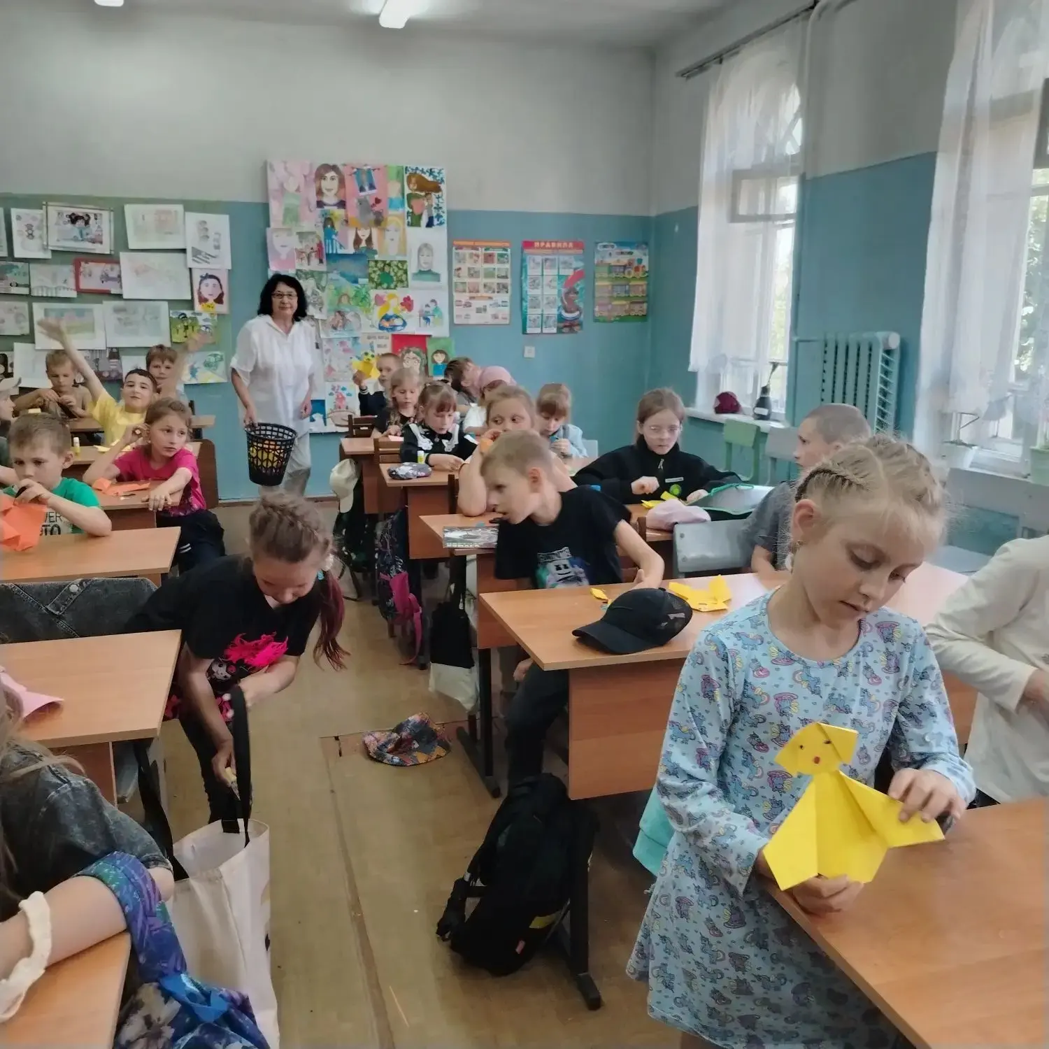 Сегодня в летнем лагере "Орлята России" на базе МБОУ средней школы 4 время пролетело не...