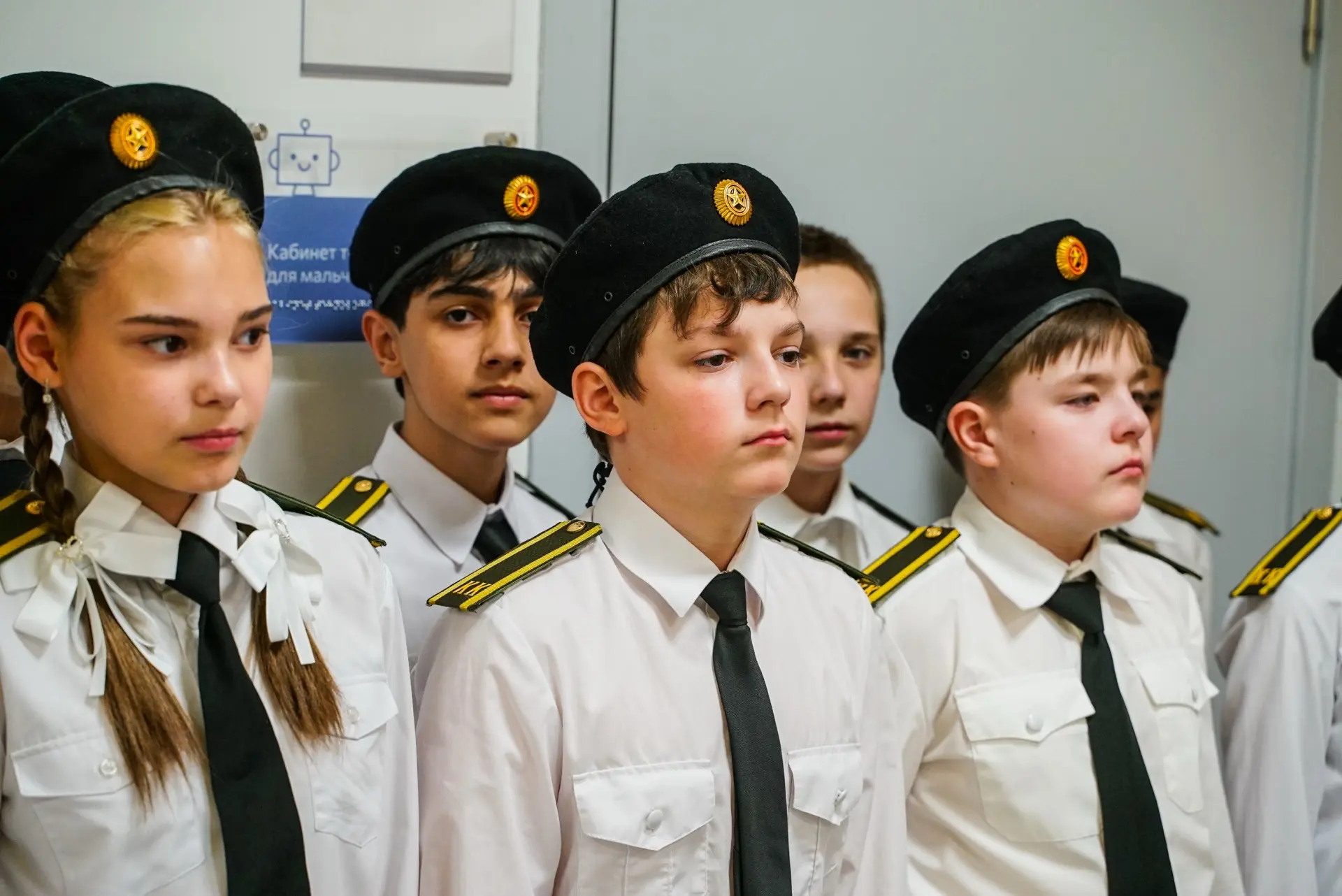 В школьном музее Химок открыли новую экспозицию  Музей «Война-поиск-память» школы №8 имени Матвеева 