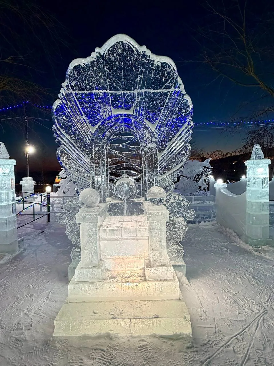 🧊Заработал ледовый городок на Михайловской набережной!