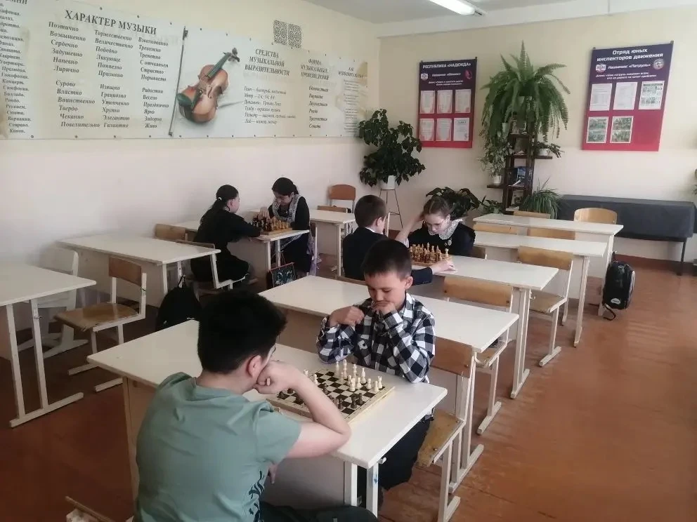 ♟️23 апреля в 1 корпусе нашей школы под руководством Гормаковой С.В. прошёл турнир по шахматам, посв