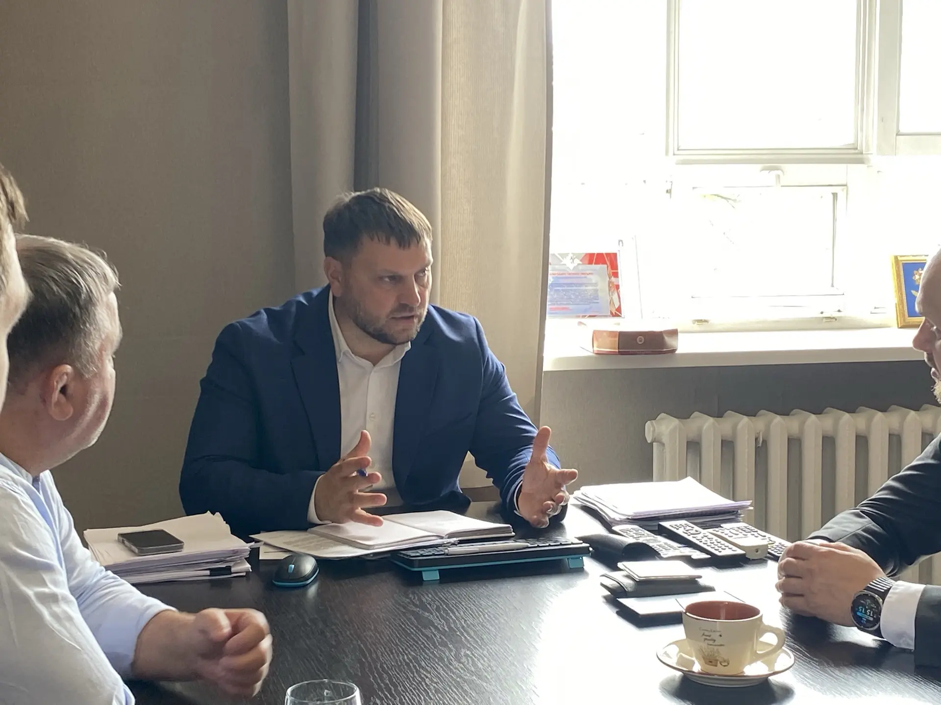 Провел рабочее совещание с представителями федерации спортивной борьбы Кузбасса. В нем приняли участ