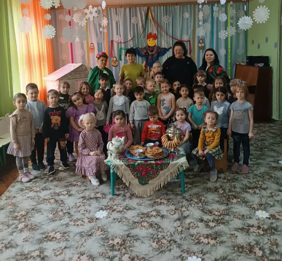 Сегодня в нашем детском саду, мы праздновали Масленицу! Масленица - самый веселый, шумн...