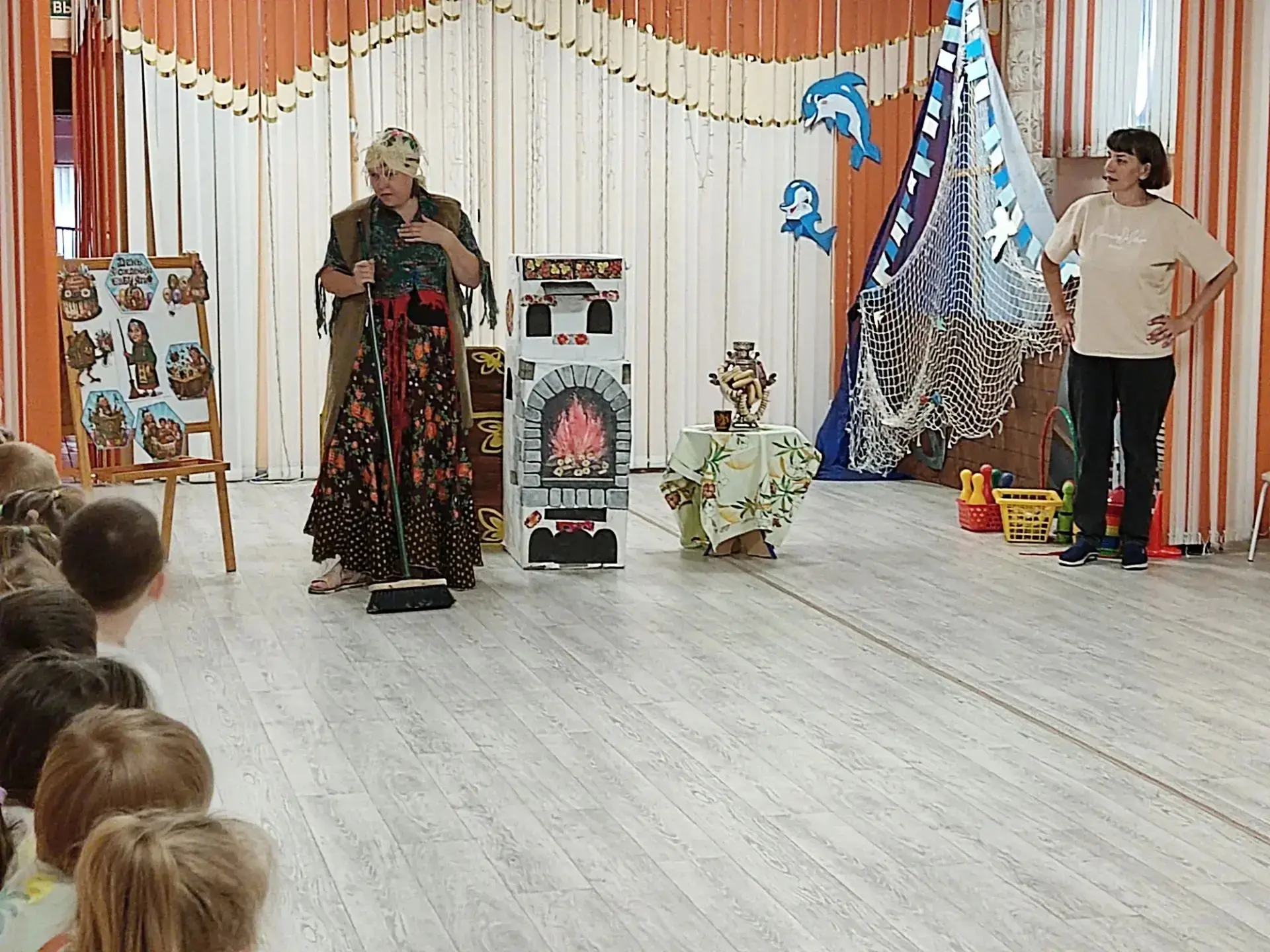 Праздник «День рождения Бабы Яги» — это весёлое сказочное приключение для детей, где привычный образ
