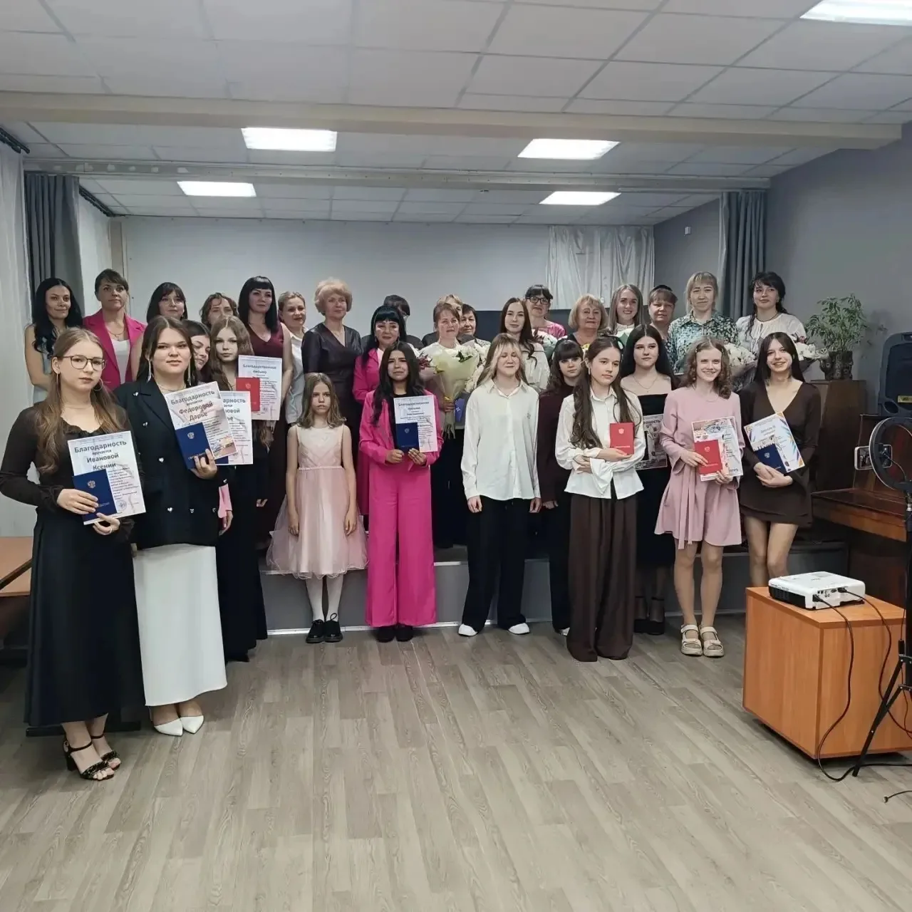 ✨️22 мая Детская школа искусств торжественно проводила своих выпускников.