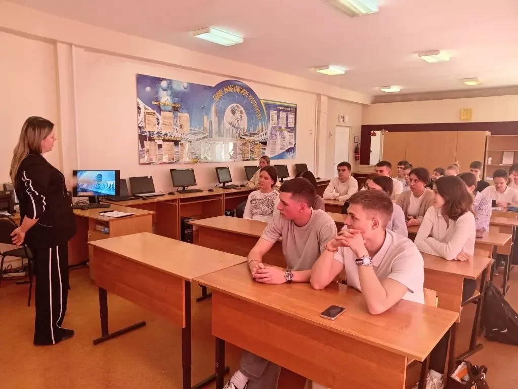 В МБОУ СШ №11 г.Волгодонска провели уроки занятости, которые помогут выпускникам сориентироваться на
