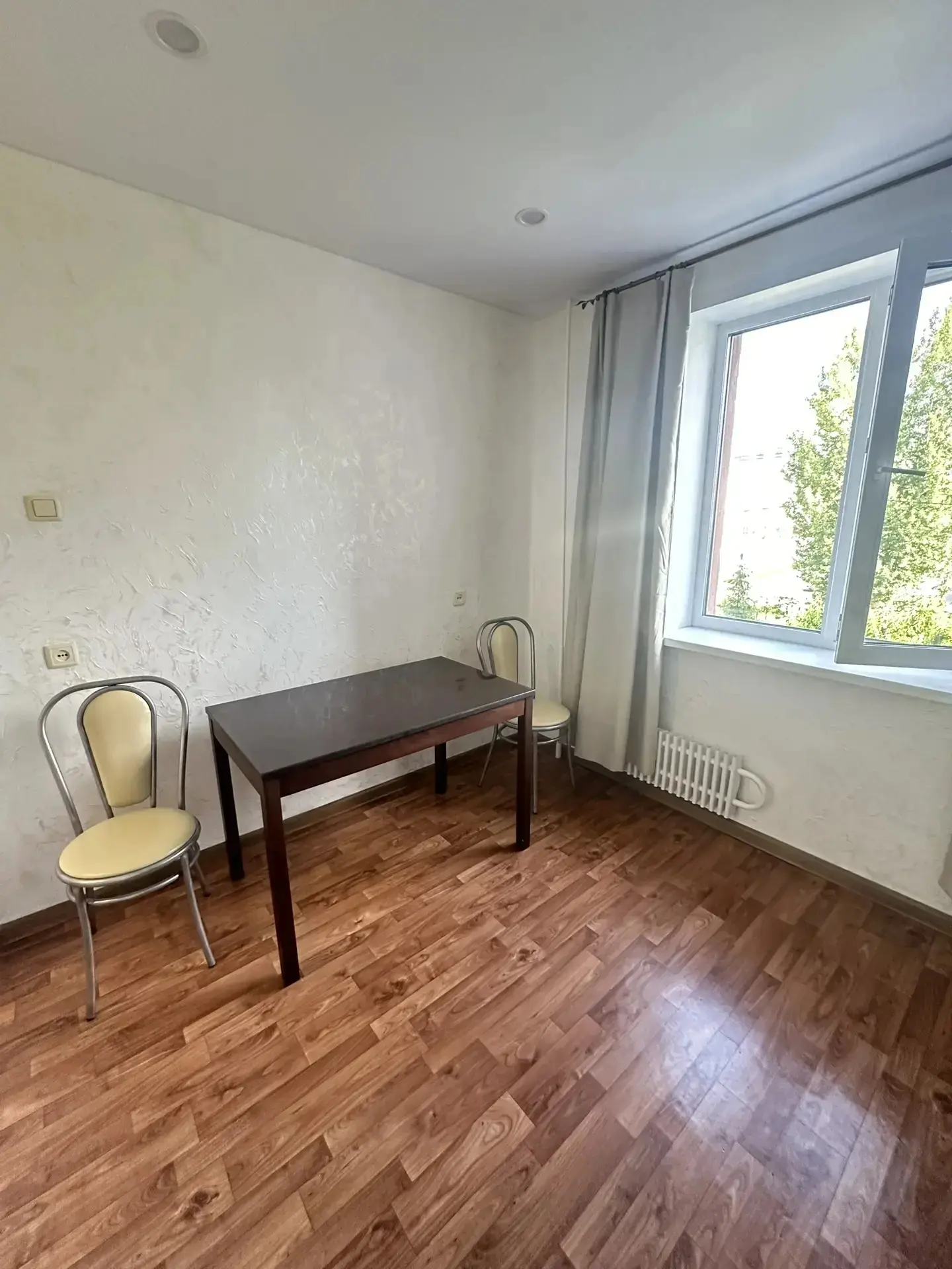 Г Казань Сдаём 1 комнатную квартиру по улице ЧЕТАЕВА, 27 А. НОВО САВИНОВСКИЙ РАЙОН. В квартире чисты