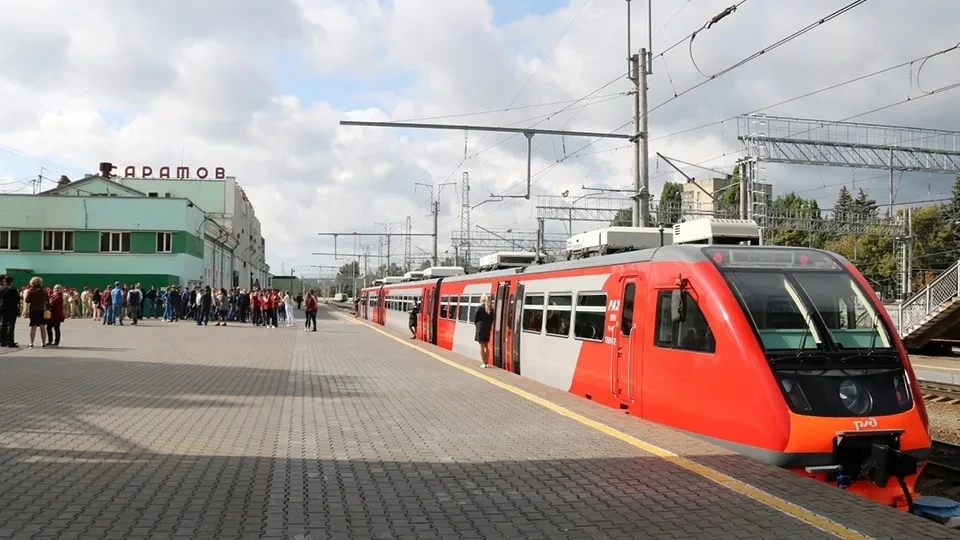 ⚡️Из-за поврежденных проводов изменилось расписание электричек в Саратовской области