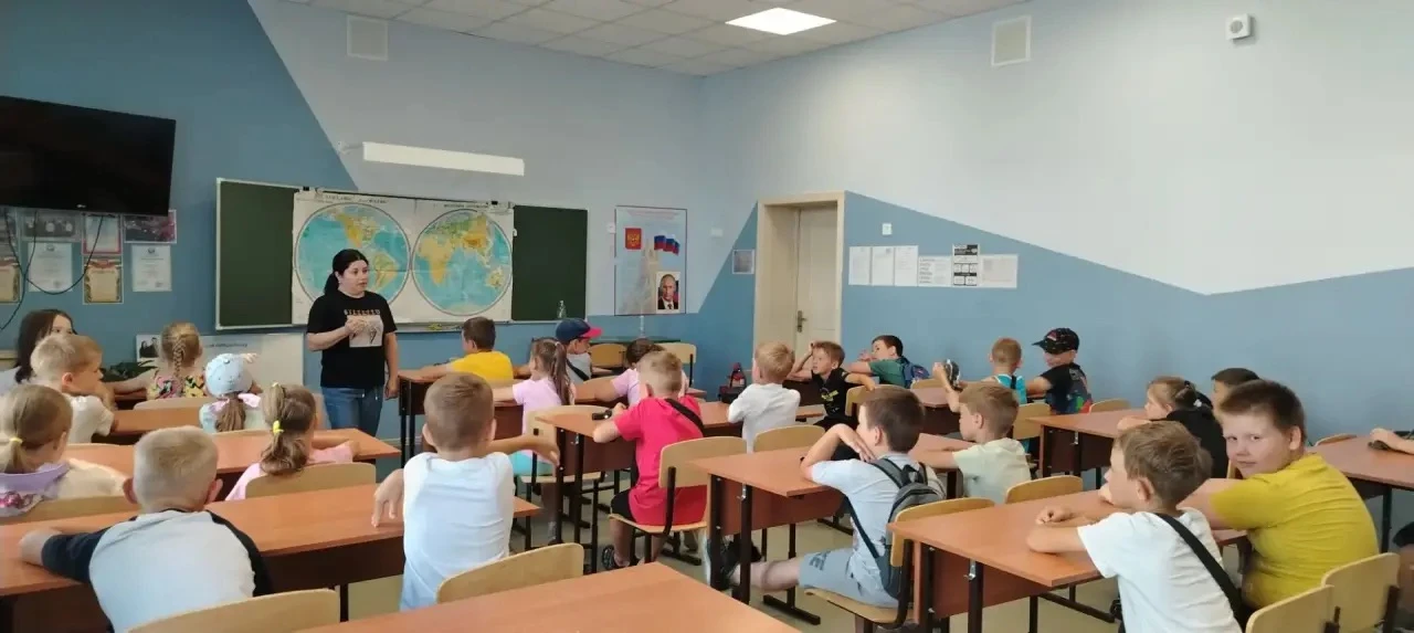 ✨16 июня пришкольный оздоровительный лагерь с дневным пребыванием детей «Смена первых: Время первых»