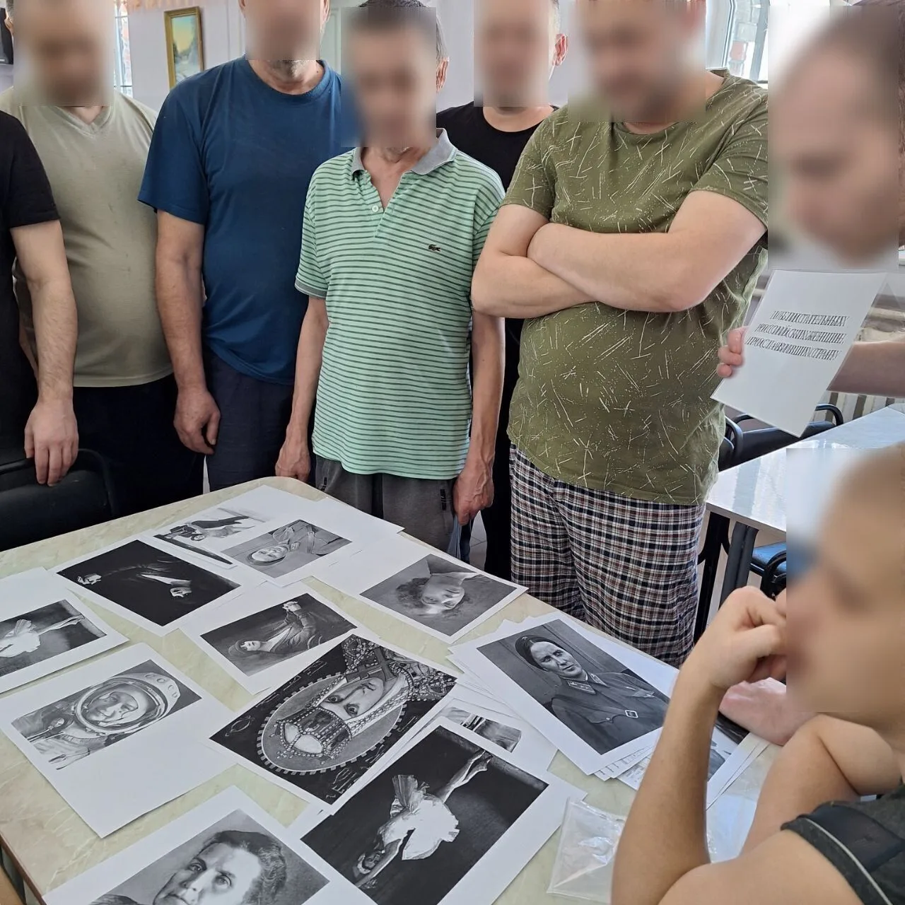 🌷Дорогие коллеги, желаем вам всегда оставаться такими очаровательными, мудрыми и жизнерадостными! П
