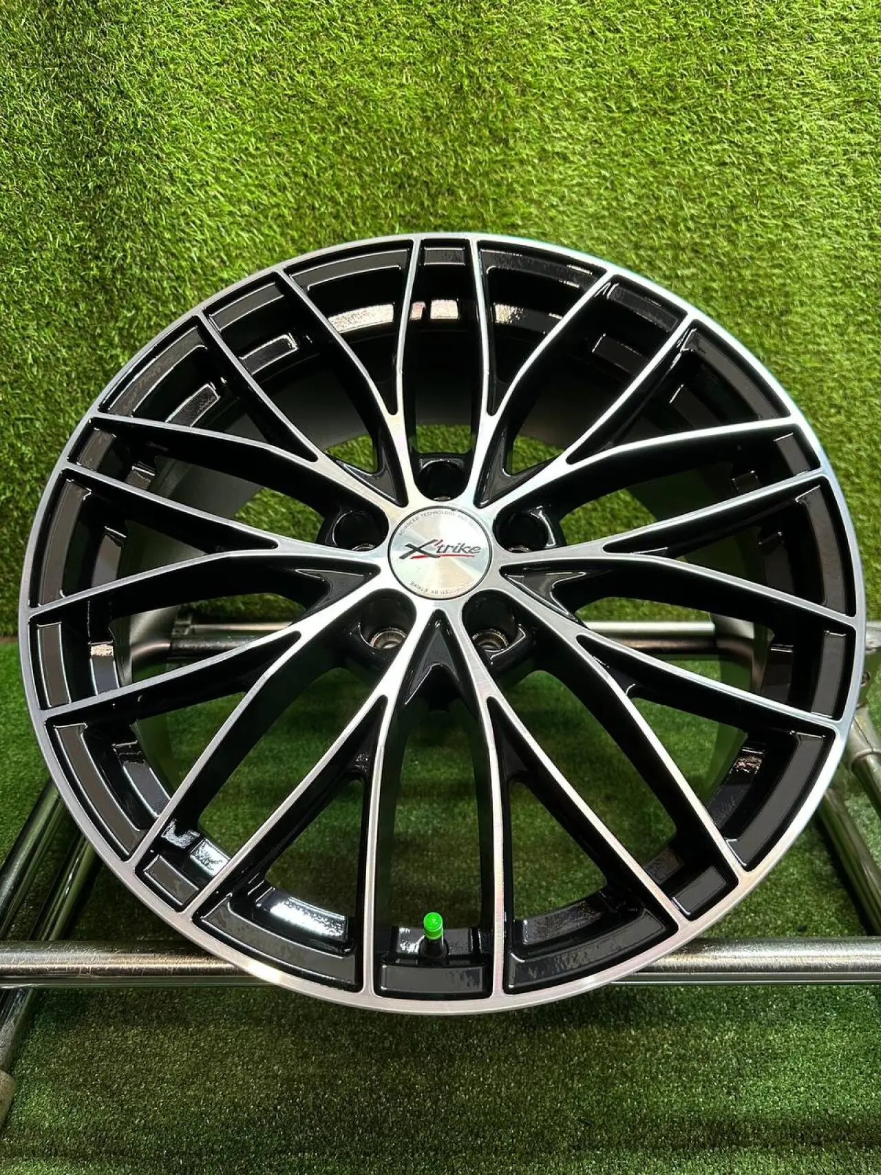 ⚙️ Новое поступление на наш склад

📝 Литые диски EXEED 7.5×R18 5×108
💰 Цена: 41 000 руб.
📏 Размер
