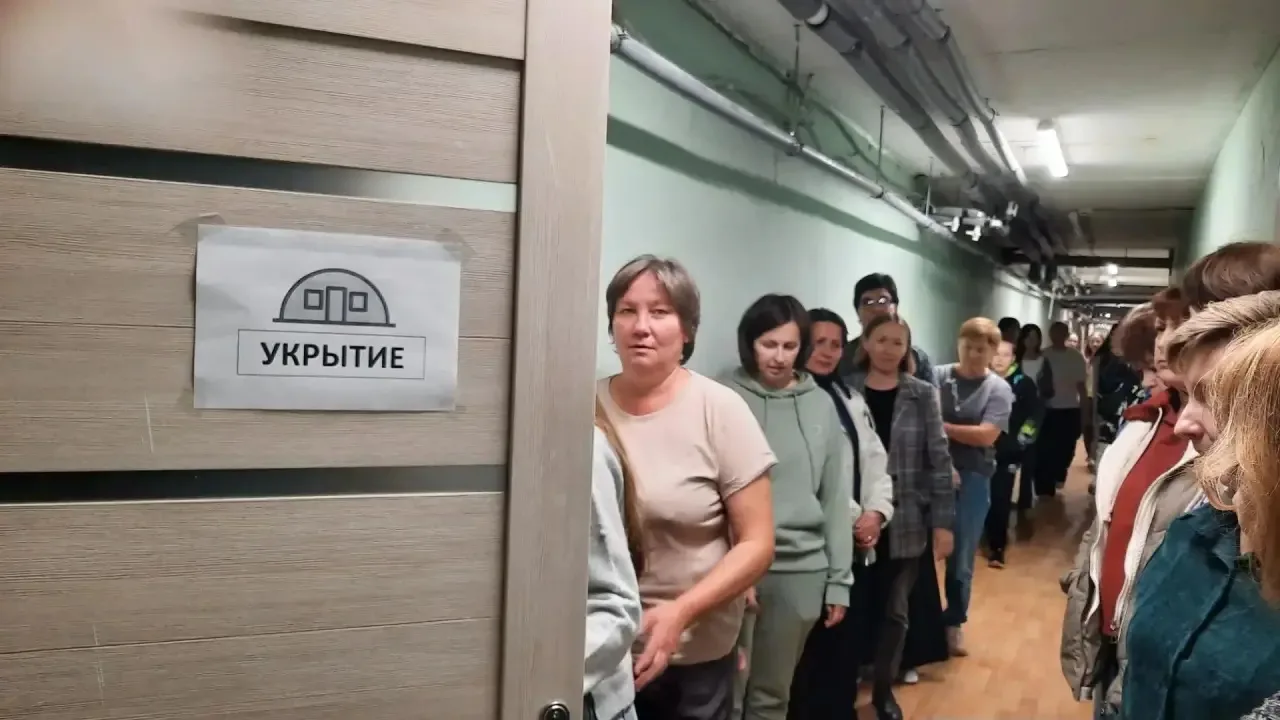 Сегодня в гимназии № 6 города Новочебоксарска успешно прошли Всероссийские единые антит...