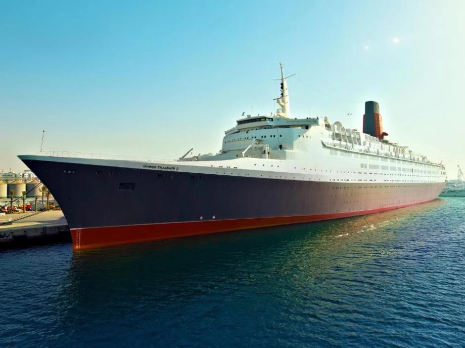 Приглашаем в QUEEN ELIZABETH 2 в порту Мина Рашид в Дубае. Это уникальный плавучий отел...