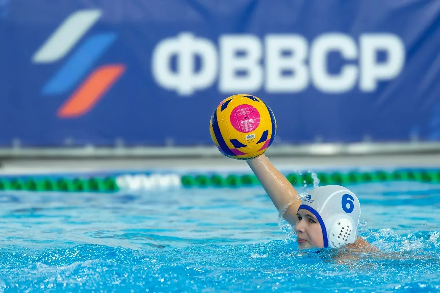 🏊‍♂️ Первые региональные соревнования по водному поло прошли в ЦВВС «Волна»!

В турнире приняли уча