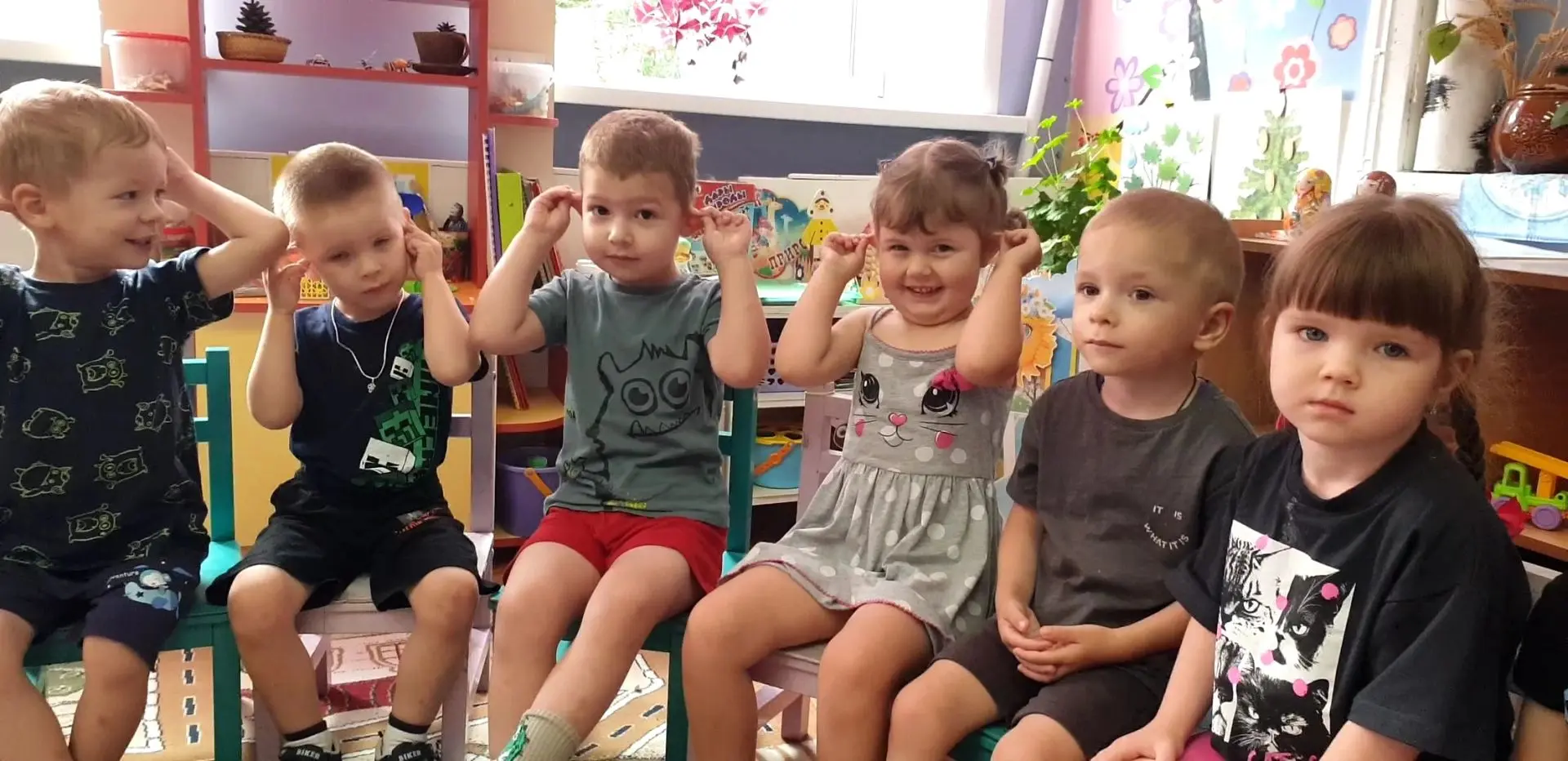 Вчера в младшей группе «Яблонька» случилось маленькое чудо — ребята отмечали День Самов...