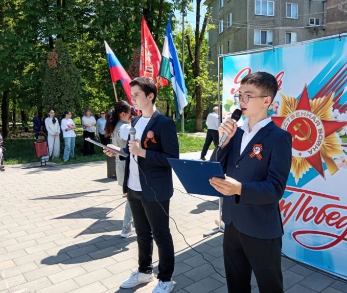 9 мая, в День Победы, сквер на улице А. Кадырова наполнился атмосферой праздника и горд...