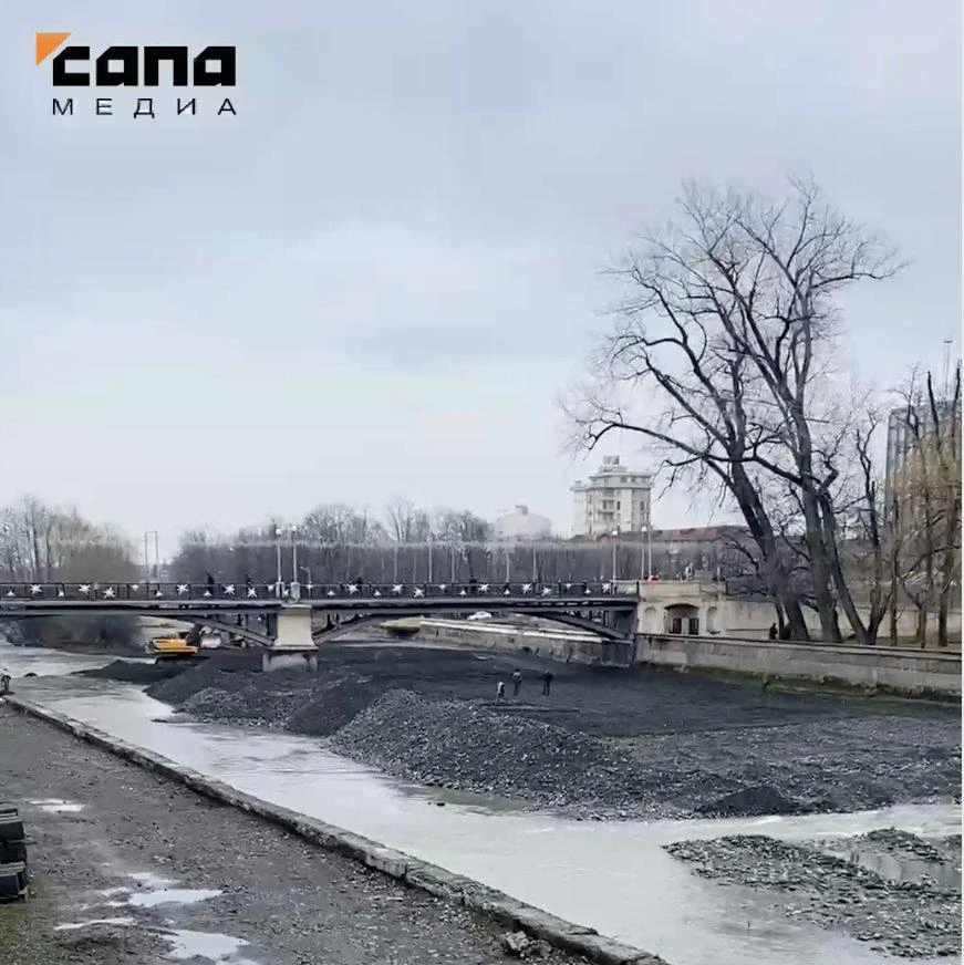 ❗️Во Владикавказе возбудили уголовное дело об афере на 7 млн рублей при расчистке русла Терека

УФСБ