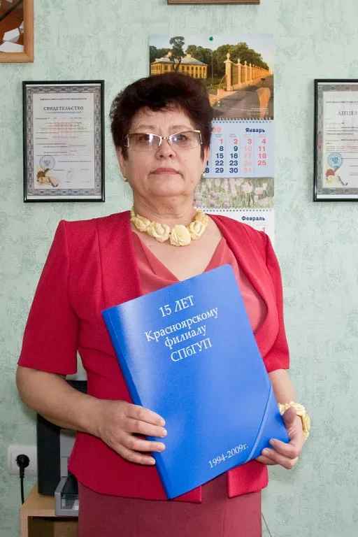 #добрыйкруг День учителя — это праздник моей бабушки. Галина Максимовна Смышляева — учи...