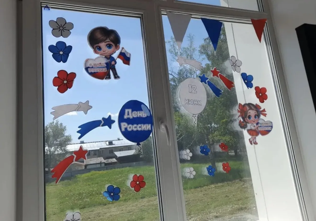 11 июня наши юные исследователи окунулись в мир безопасного лета! 🌞🚨
   Утро началось с важной тре