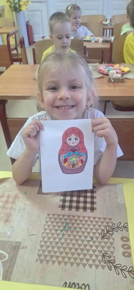 Творческая студия «Волшебники родом из детства»: патриотическое творчество.
В нашей студии в рамках 