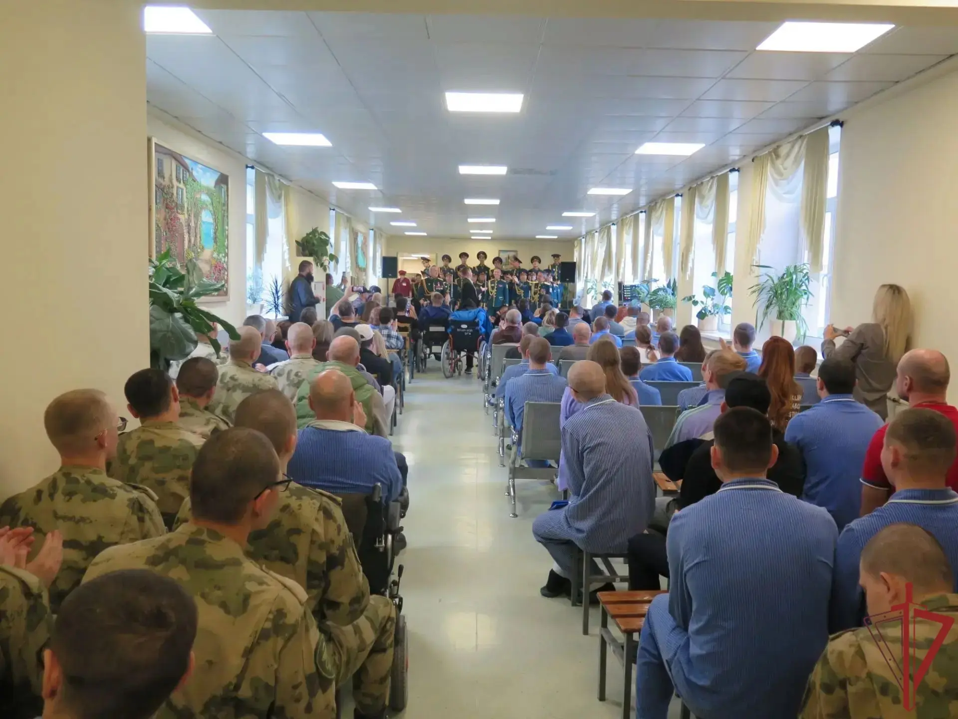 Коллектив Академического ордена «За заслуги в культуре и искусстве» ансамбля песни и пл...