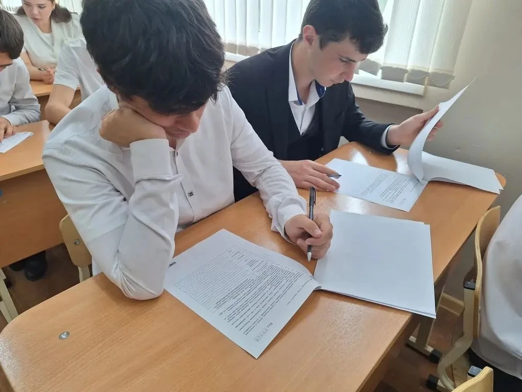 Всероссийские проверочные работы (ВПР) по русскому языку для 10 класса в 2026 году направлены на оце