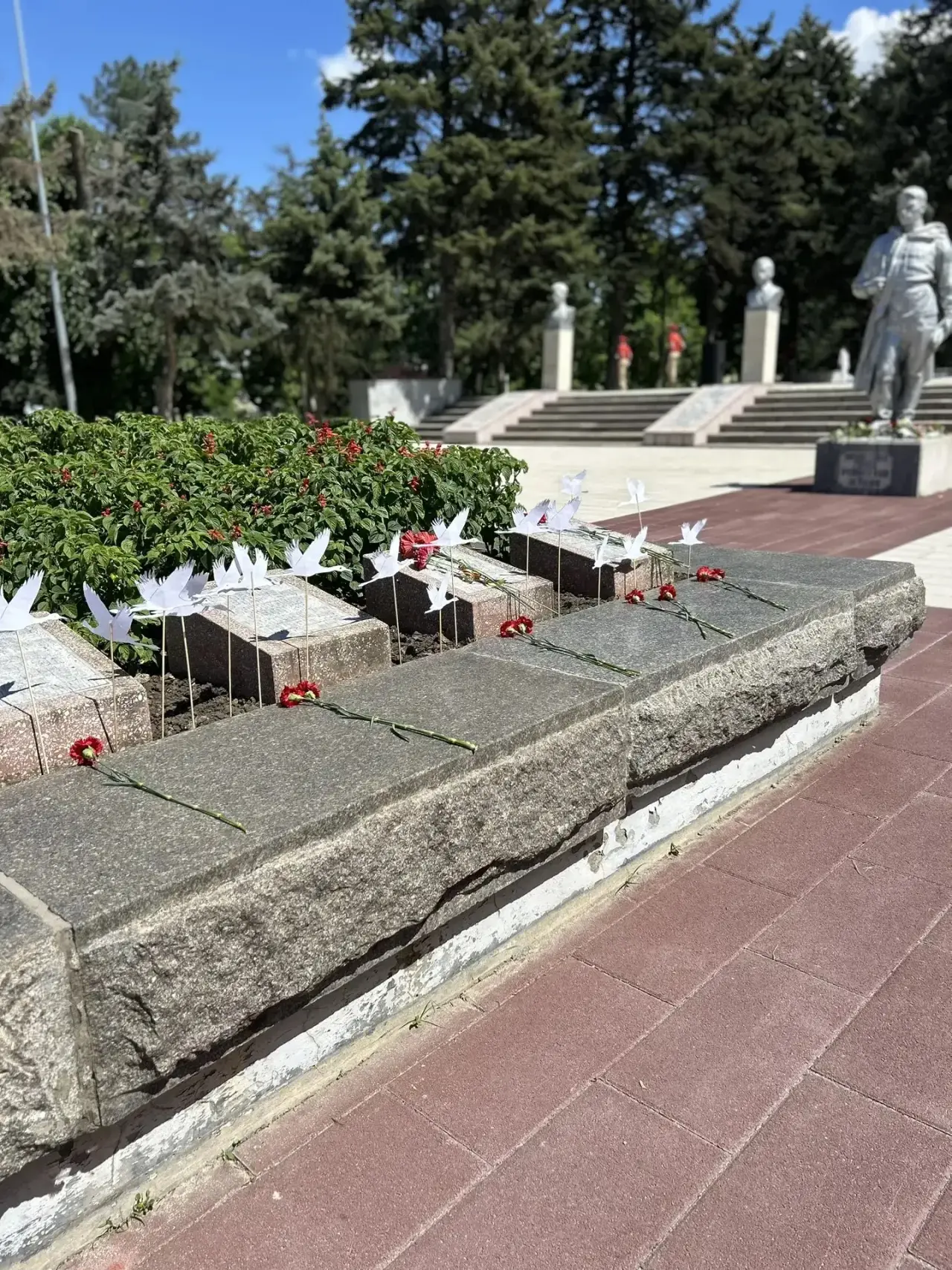 🕯️ДЕНЬ ПАМЯТИ И СКОРБИ🕯️

🎖️22 июня 1941 года стало началом Великой Отечественной войны, трагичес