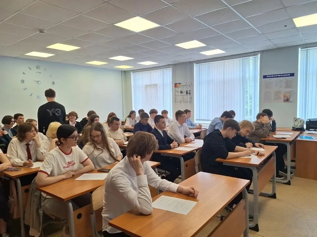 Сегодня сотрудники «Центр здоровья» ТОГБУЗ «ГДП им. В. Коваля г. Тамбова» провели информационную бес