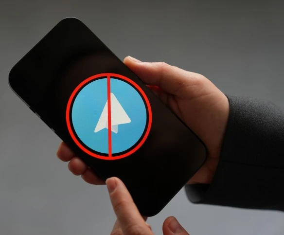 🚫 Telegram временно пропал из App Store — Apple объяснила причину

Apple временно удалила Telegram 