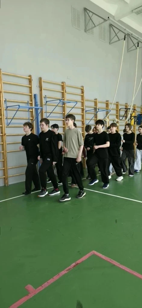💪 Учебные сборы по основам военной службы пройдут в школах Надымского района  С 4 по 6 мая 2025 года