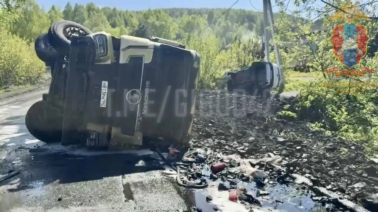 В Осинниках произошло жесткое ДТП — пострадали 5 человек  ДТП произошло около 9:50 на ул. Шахтовая в