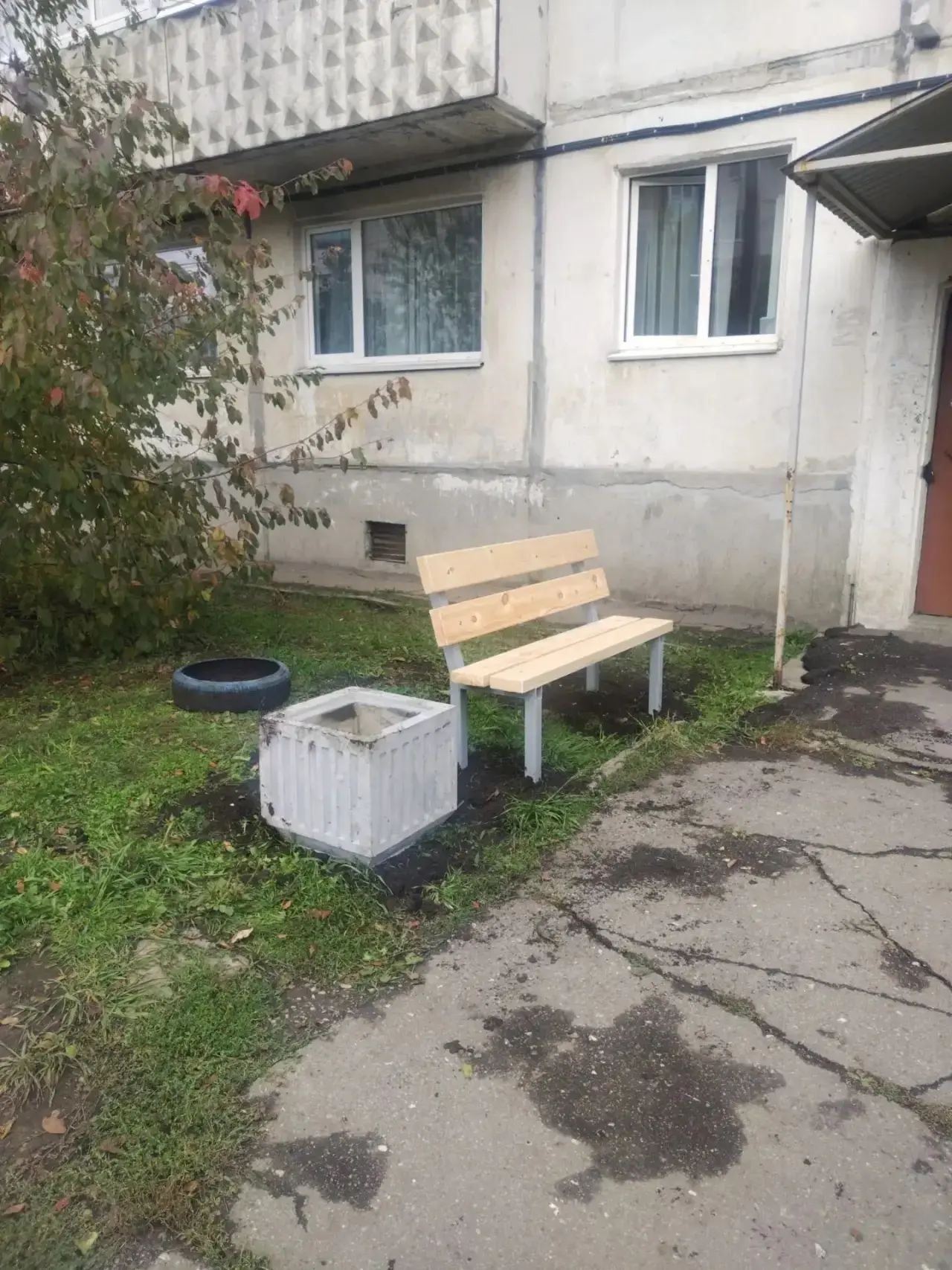 Продолжаем отрабатывать заявки жителей микрорайона Привокзальный с депутатом Евгением П...