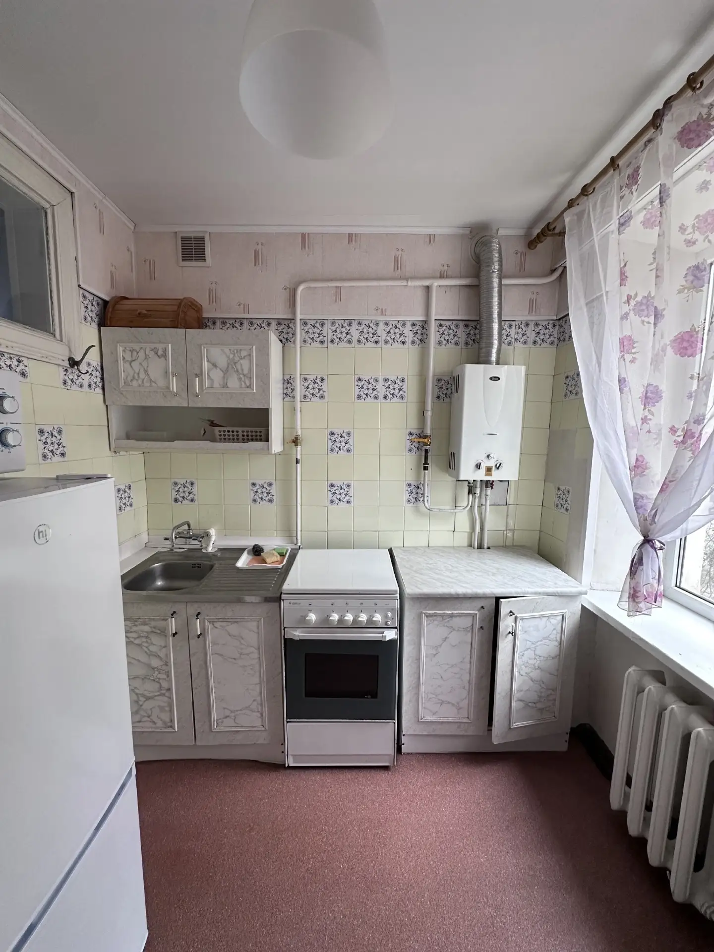 Сдам на длительный срок 1кв район приморского парка. В квартире есть все необходимое дл...