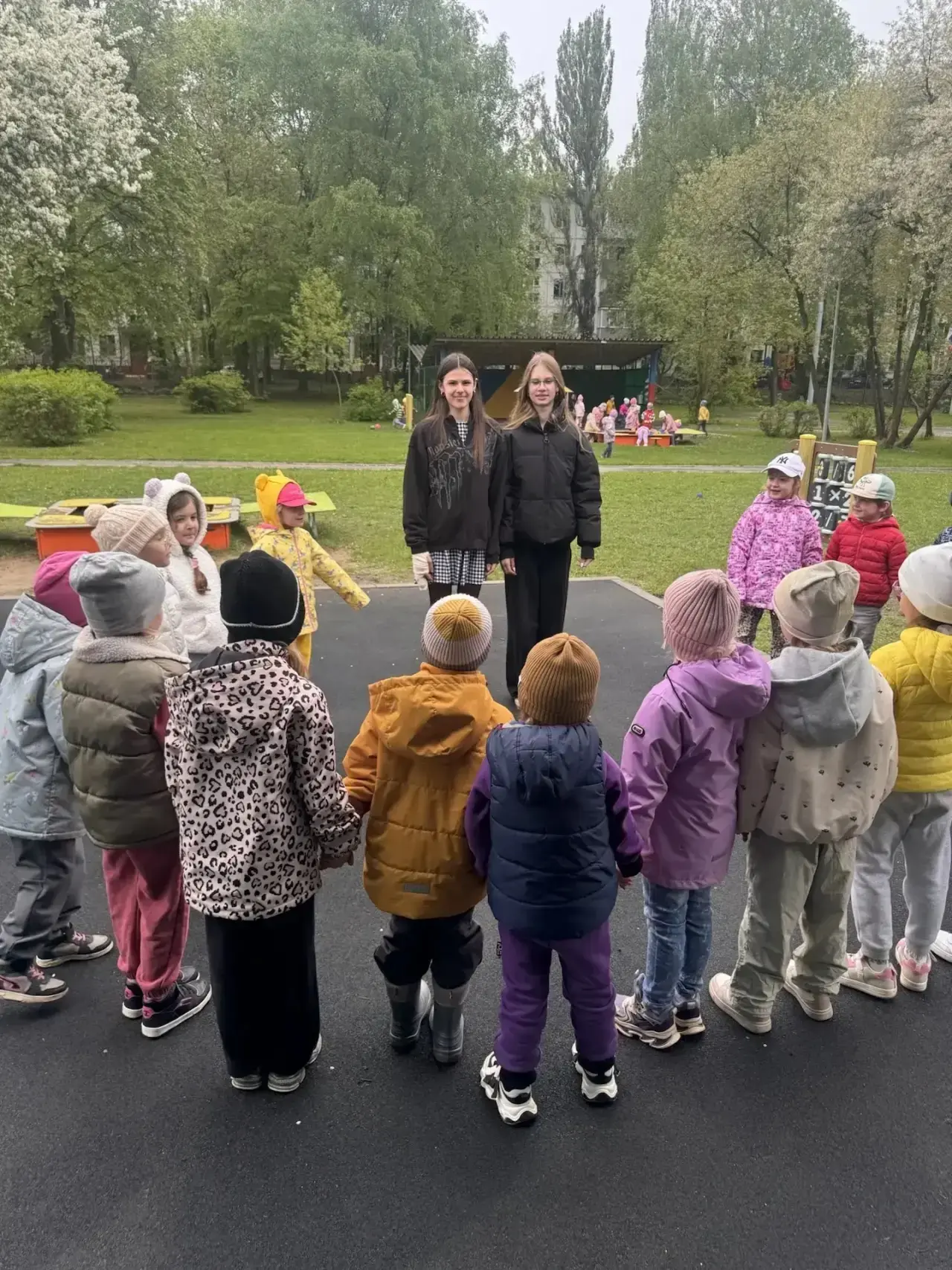 🎓Один день в другой реальности  Сегодня в нашей школе прошёл День самоуправления, и это было мощно! 