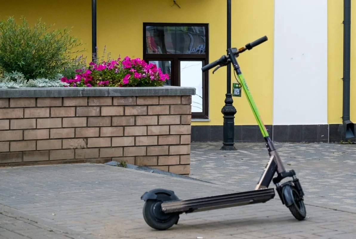 🛴 69% кировчан поддержали огромные штрафы для самокатчиков
