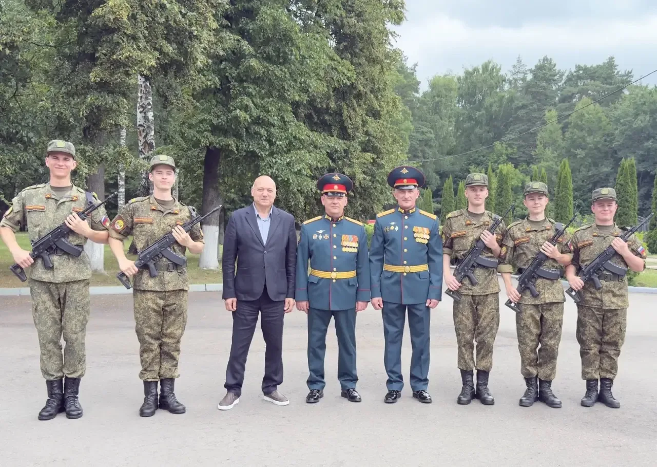 🪖Военный учебный центр РАНХиГС: присяга студентов

Студенты Московского областного филиала Президен