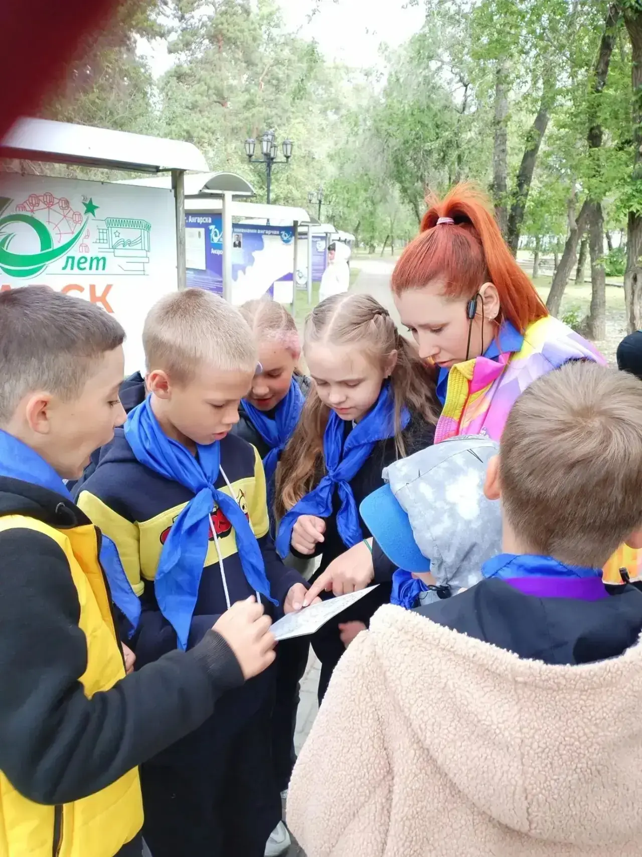 «Родная пристань» - такая тема дня в нашем лагере. Мы пели песни, рассматривали презентации, прослуш