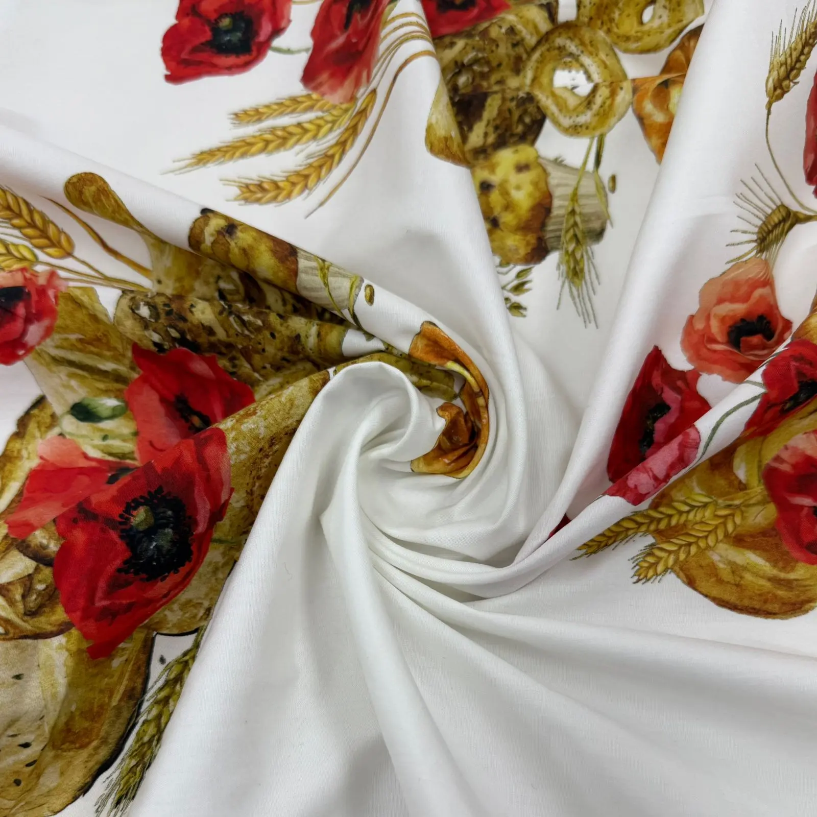 💜 В стиле D&G 💜

Хлопок в стиле Dolce & Gabbana — это яркое воплощение женственности, средиземномо
