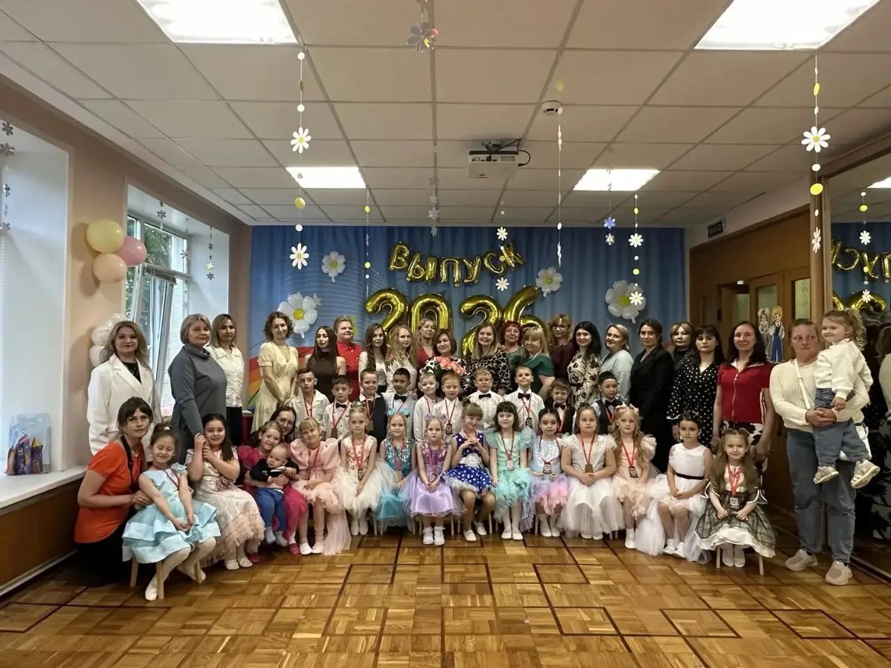 ✨28 мая в нашем детском саду  прошел Выпускной бал для детей подготовительной группы.