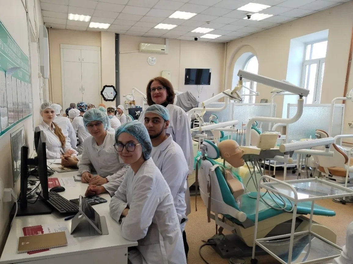 🦷 Взаимодействие в рамках «Приоритета 2030»: визит профессора ПИМУ в ИГМУ  Первая неделя марта для с
