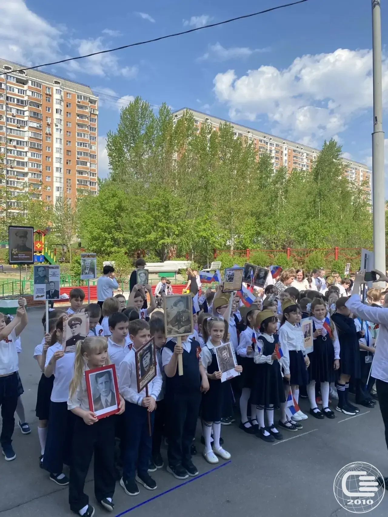 🚩 7 мая в школьном подразделении «Новороссийский» состоялась линейка, посвящённая Дню Победы, и шест