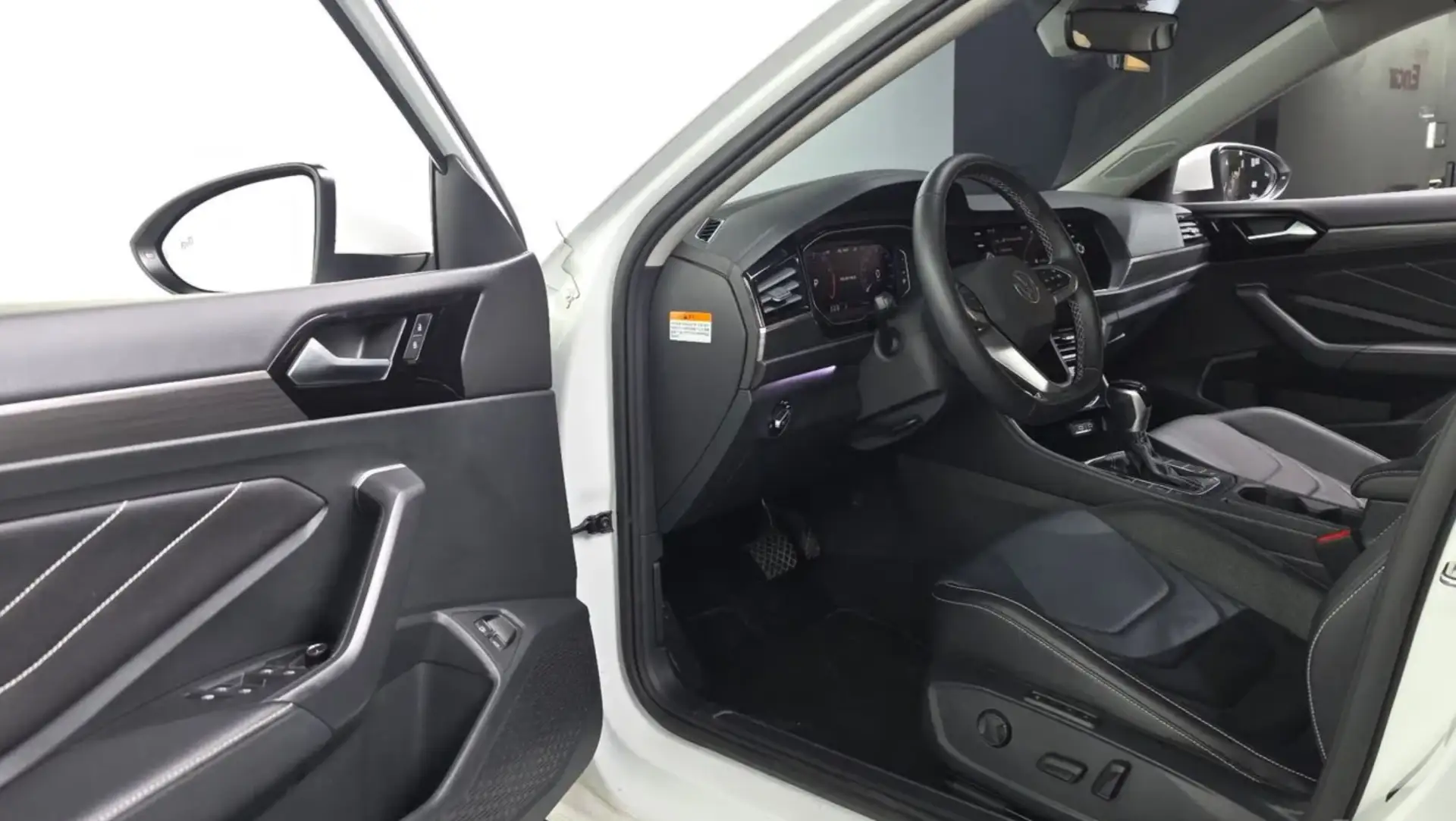 ПРОСЧИТЫВАЕМ АВТОМОБИЛИ ДО 160 ЛС❗️❗️❗️  Продолжим с Volkswagen. Рассмотрим Jetta. 3-5 лет до 100 ты