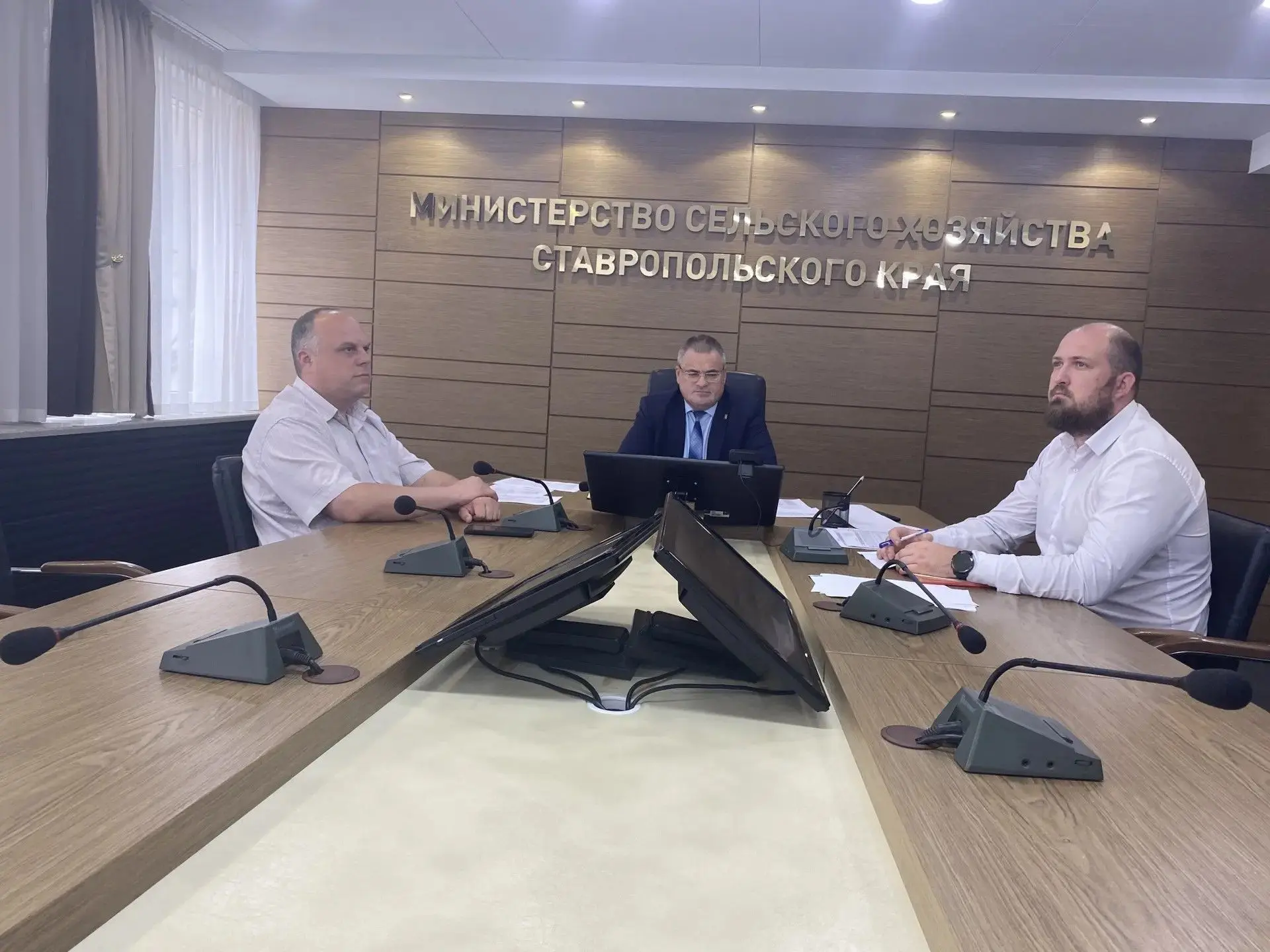 В преддверии уборочных работ 11 июня 2026 года в режиме видеоконференцсвязи под председательством за