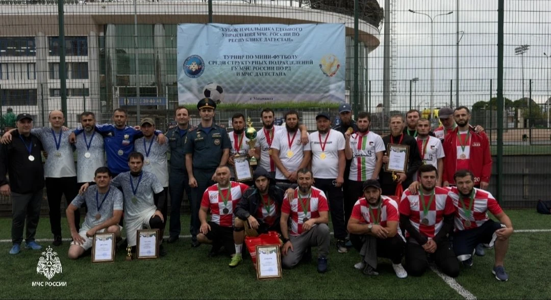 ⚽ На резервных полях спортивного комплекса «Анжи-Арена» развернулись захватывающие бата...