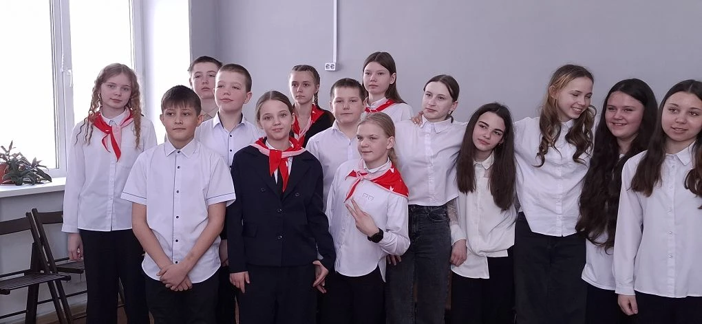 🚀 МЫ СТАЛИ ЕЩЁ КРУЧЕ! КАК НАШИ РЕБЯТА ПОКОРЯЛИ РАЙОННУЮ ШКОЛУ АКТИВА ДВИЖЕНИЯ ПЕРВЫХ