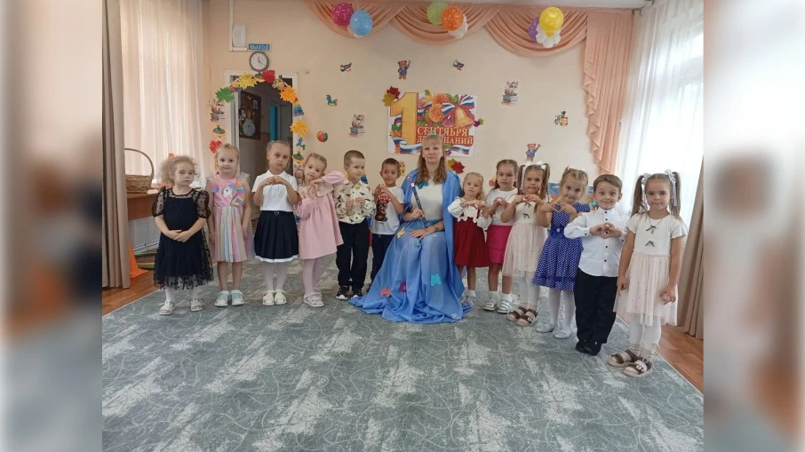 Есть у нас немало славных, разных дней в календаре.