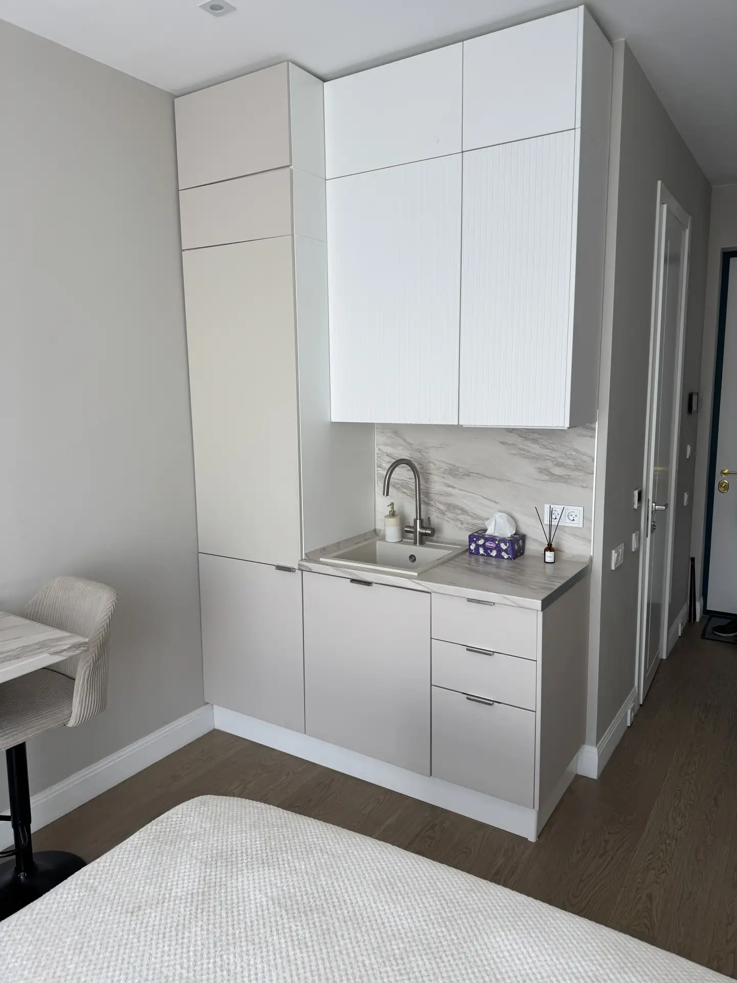 https://domiksmart.ru/moskva/arenda-posutochno-v-moskve-zhk-level-prichalnyy-panoramnyy...