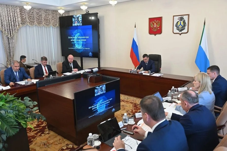 Более 300 тонн топлива будет отгружено с нефтебазы «ННК» для выполнения полевых работ

За прошедшую 