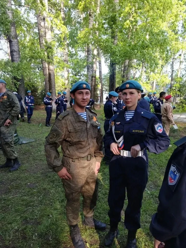 Сотрудники и студенты колледжа традиционно активно участвуют в праздновании Дня Победы. Делимся фото