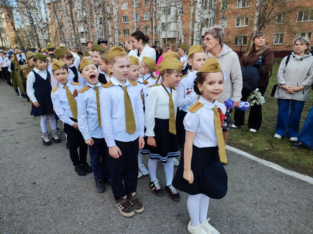 В рамках Календаря Победы сегодня 7 мая 2026 г.  состоялась  концертная программа " Одна на всех ...